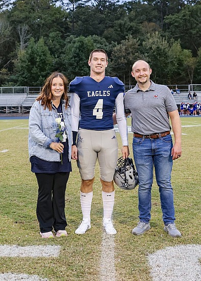 20251010 Football Senior Night